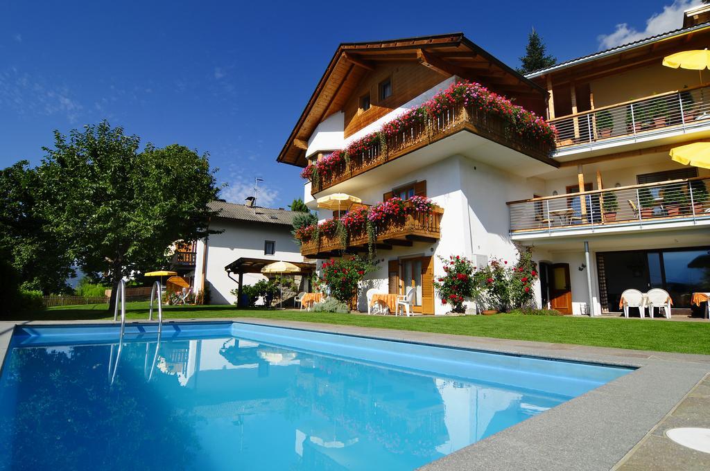 Haus Rosengarten Tirolo Exterior photo